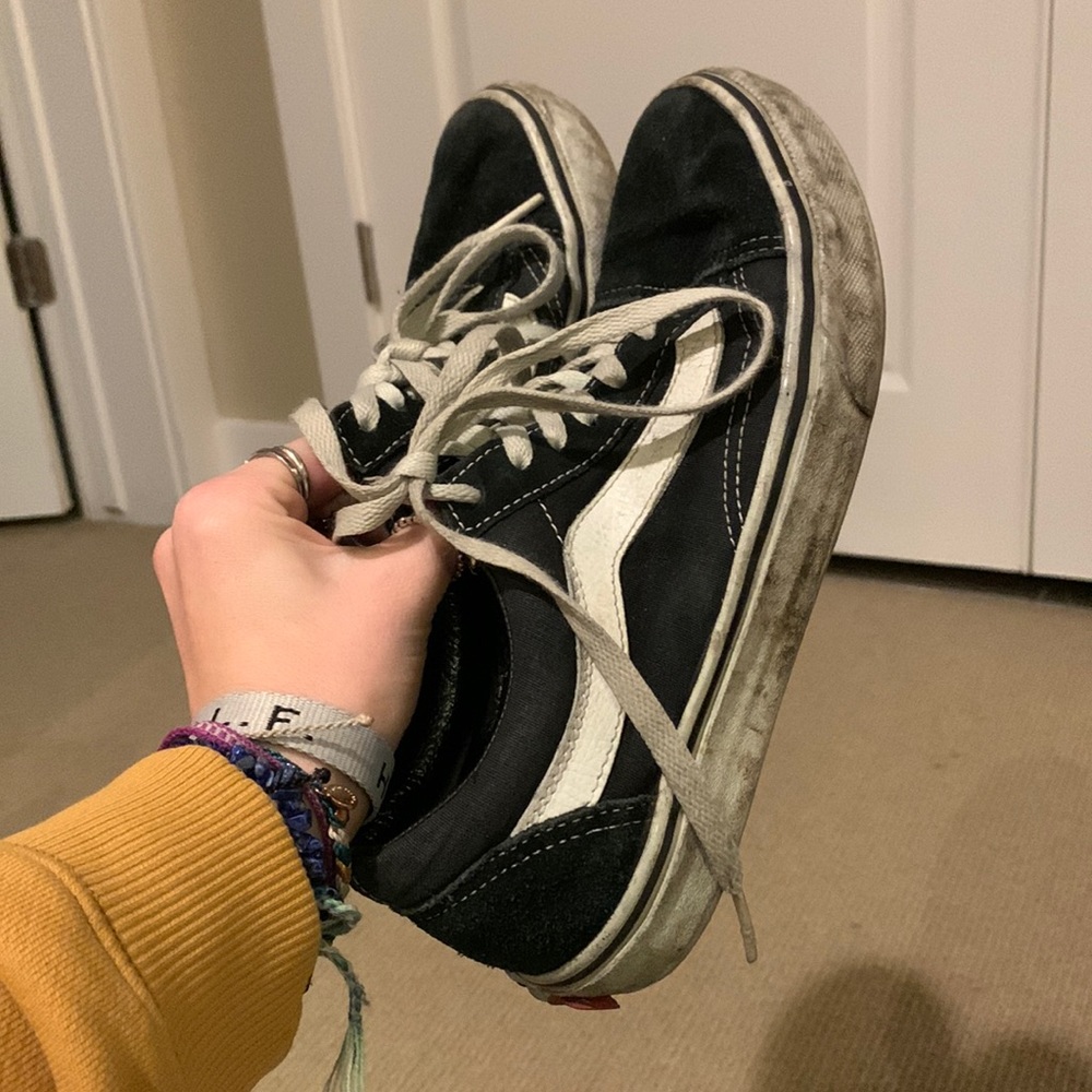 Black vans